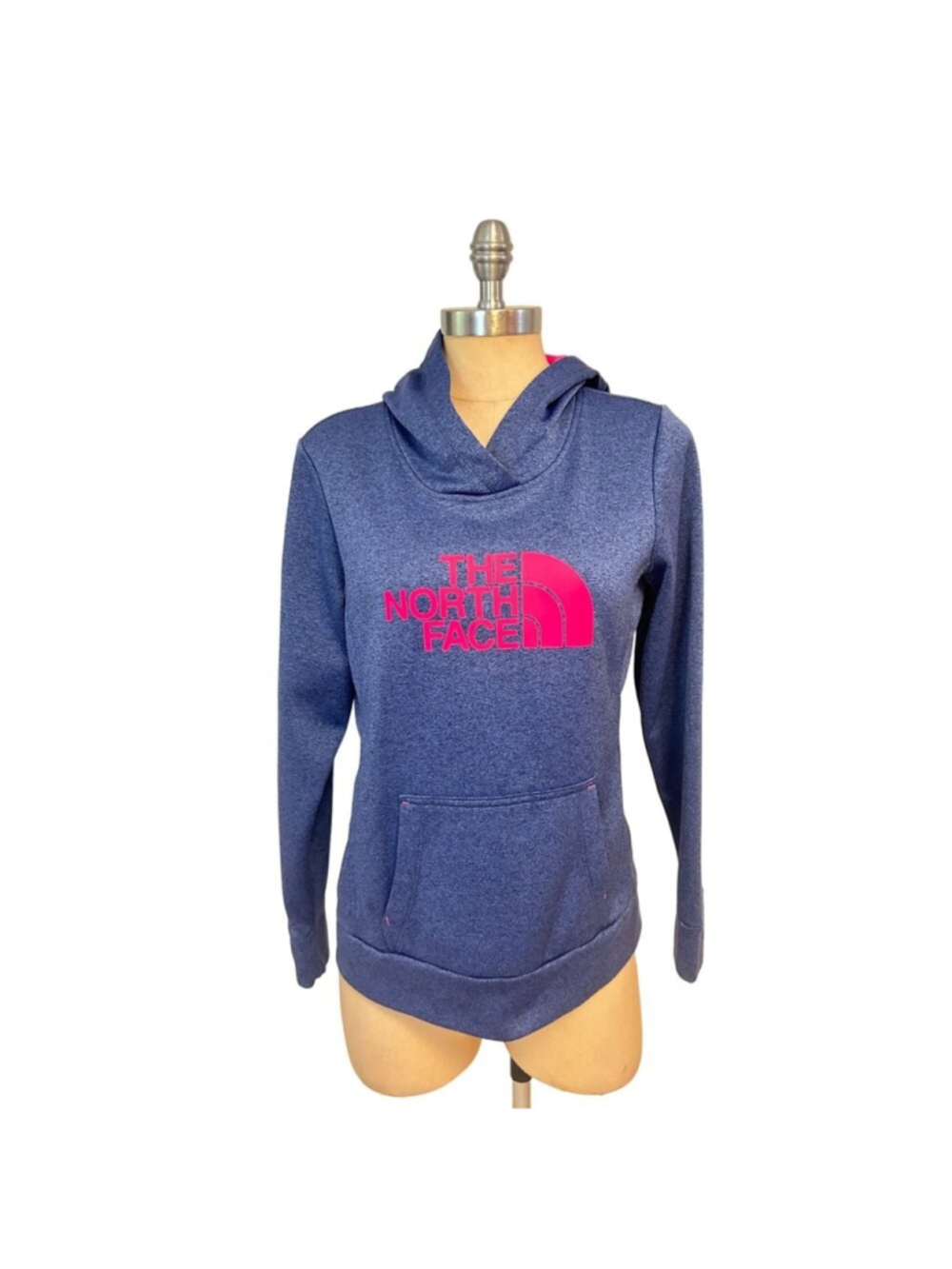 The North Face Women’s Medium Half Dome Pullover Hoodie Medium Small